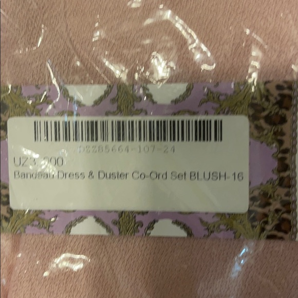 Boohoo Duster Set - Picture 5 of 6